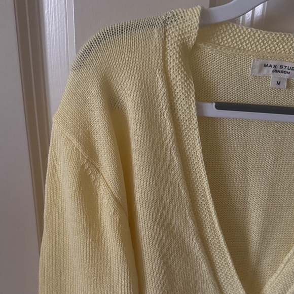 Max Studio Women’s Yellow V-Neck Cardigan Size M EUC - Picture 4 of 14